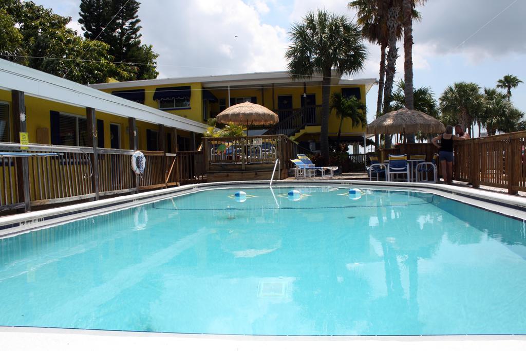 Barefoot Bay Resort Motel Clearwater Beach Exterior foto